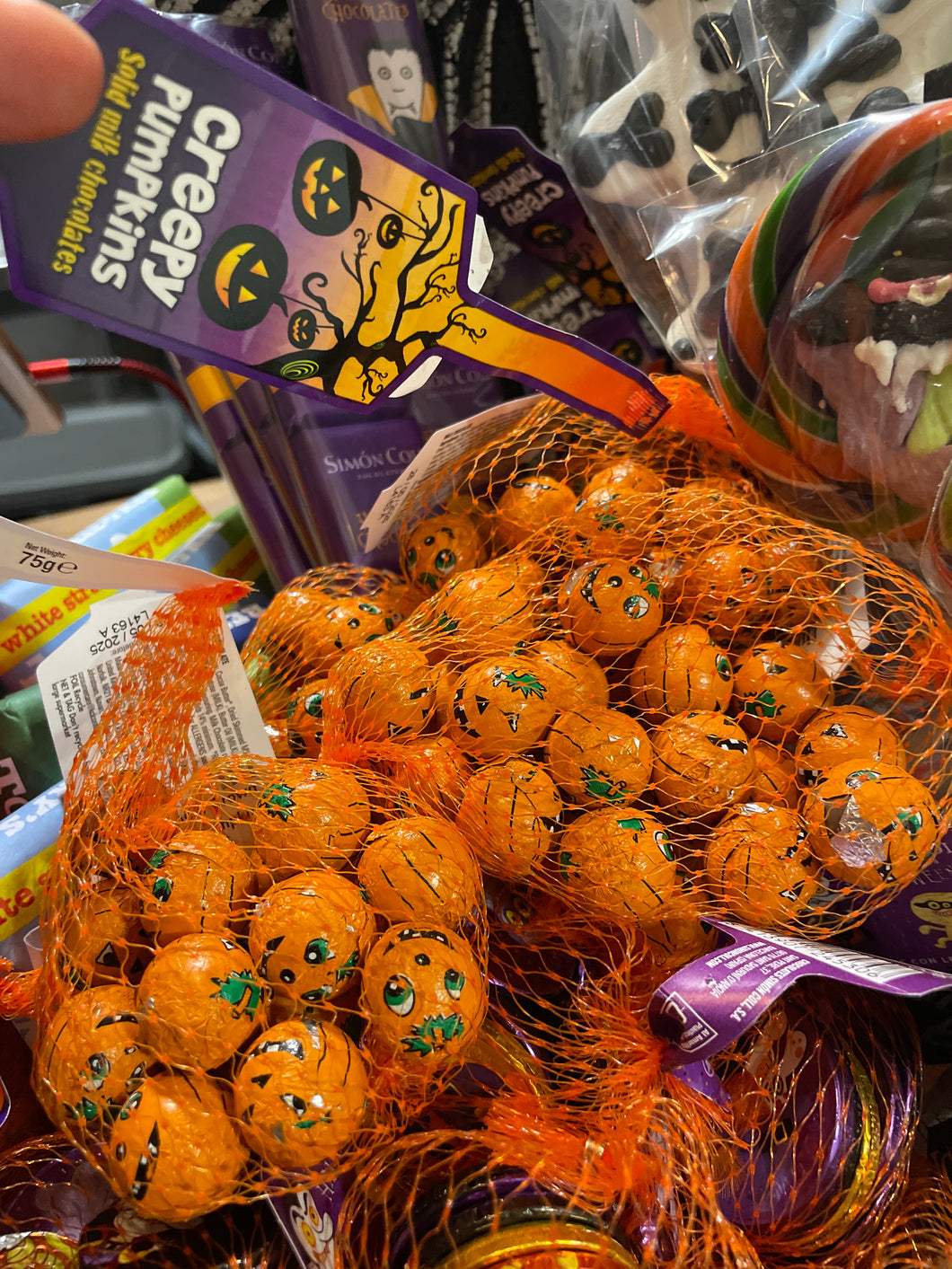 Halloween Milk Chocolate Pumpkin Balls 75g
