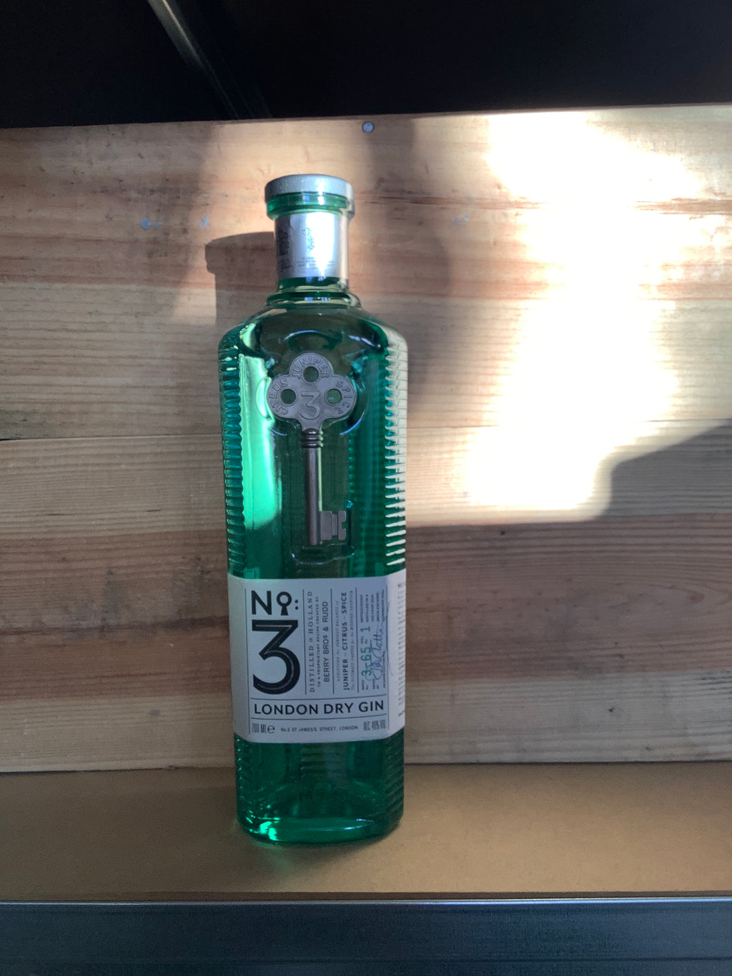 No.3 London dry Gin