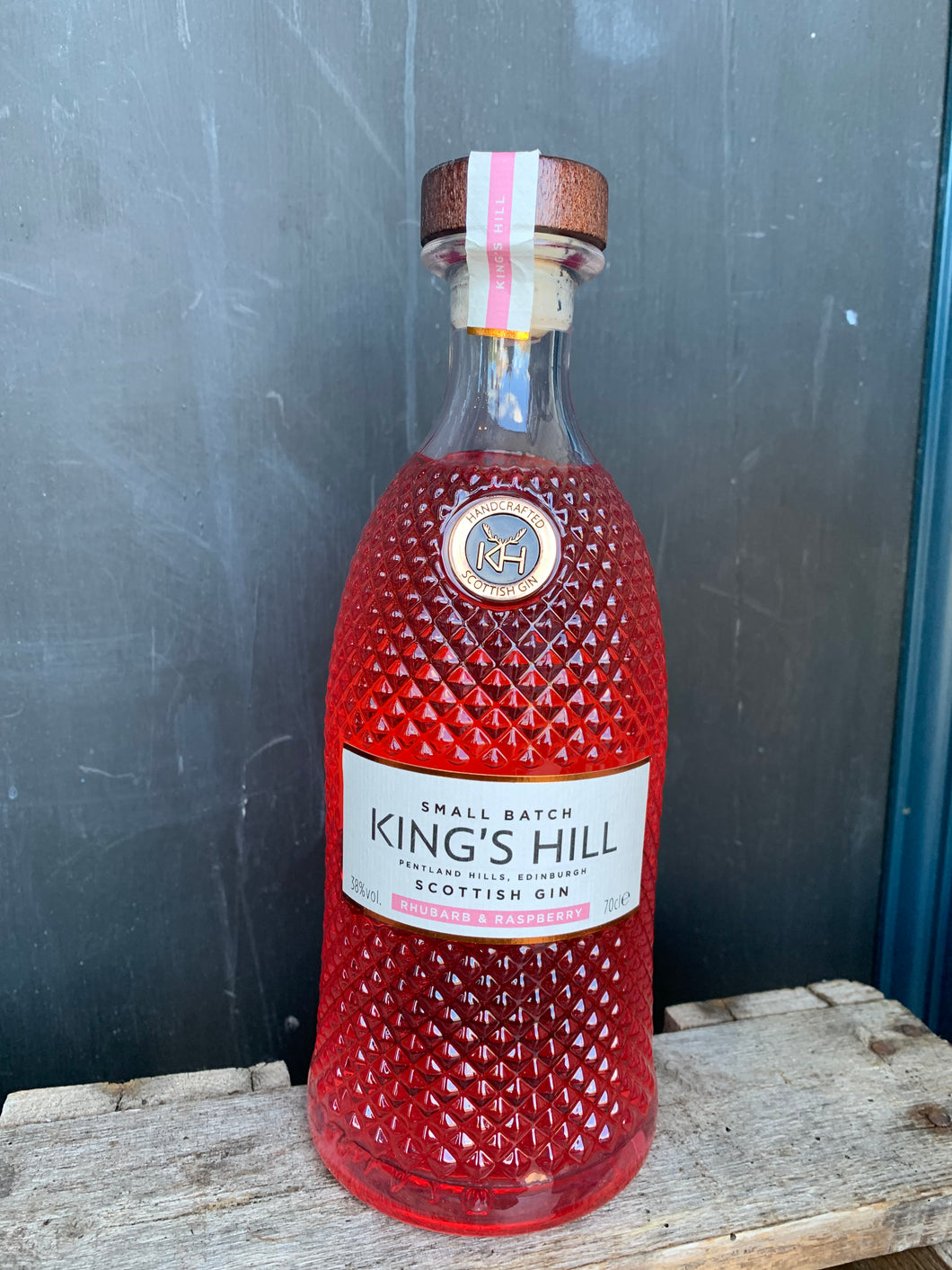 Kings hill gin - Rhubarb and Raspberry