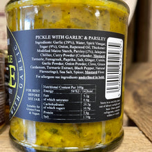 Load image into Gallery viewer, A Wight Little Pickle Garlic &amp; Parsley Pickle - The Garlic Farm
