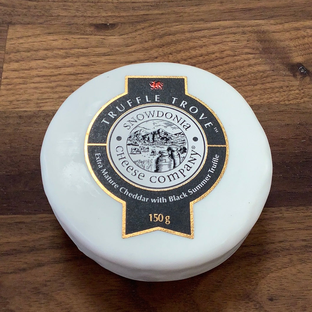 Truffle Trove, Extra Mature Cheddar with Black Summer Truffle - Snowdonia Cheese Company 150g